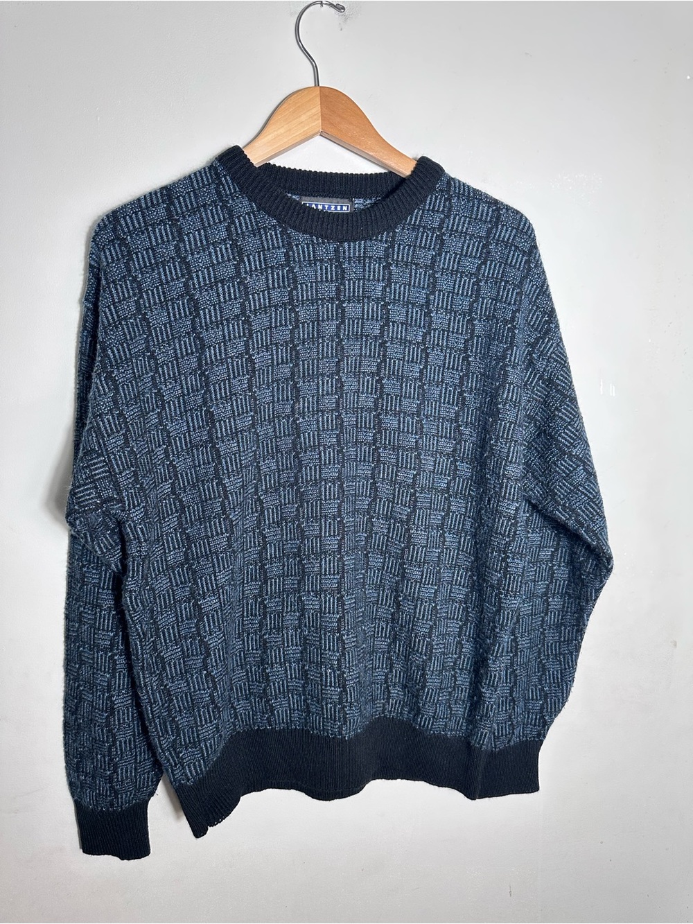 Vintage Jantzen Pattern Textured Crewneck Sweater